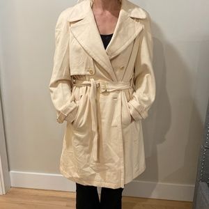Escada Margaretha Ley Vintage Cream Wool Trench Coat size 36